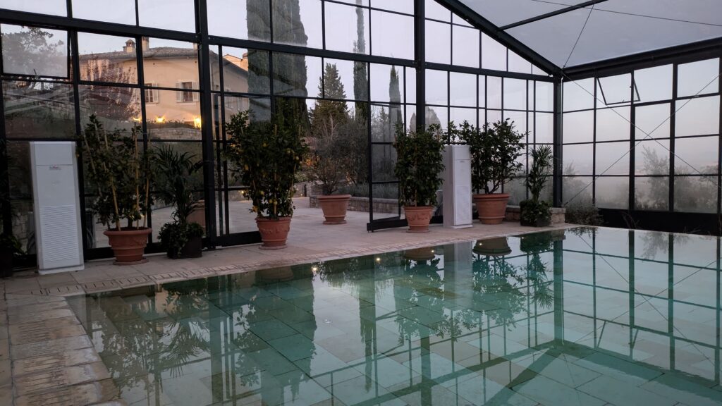 colonna installati in piscina